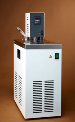 Recirculating chiller